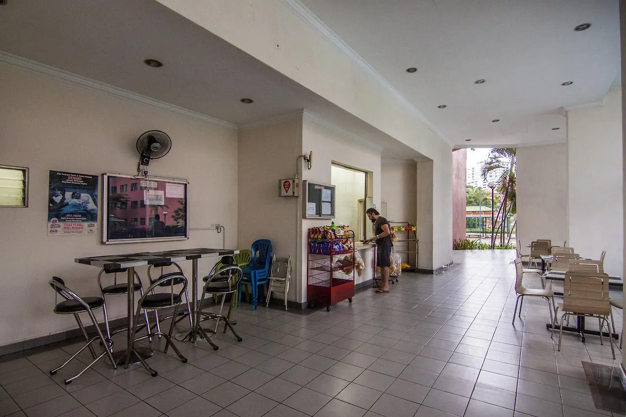 Pwtc Bistari Service Apartment Куала-Лумпур 0*,