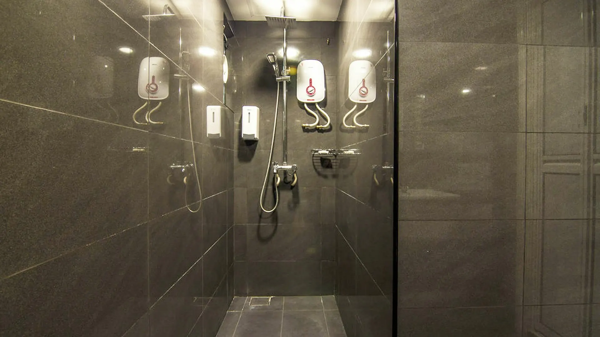 Pwtc Bistari Service Apartment Куала-Лумпур 0*,