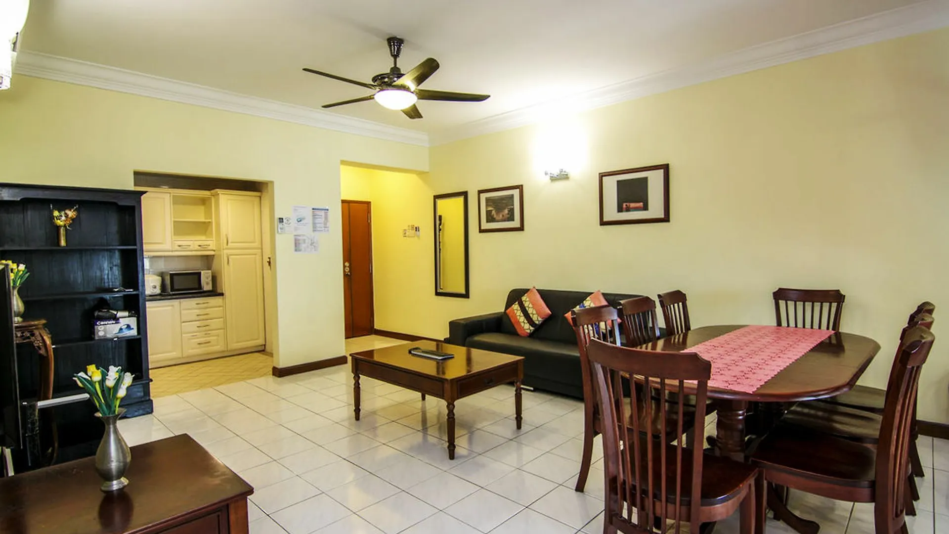 Pwtc Bistari Service Apartment Куала-Лумпур